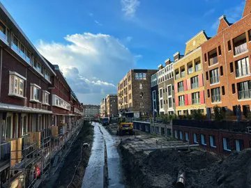 Aaron Lubeck tweet media