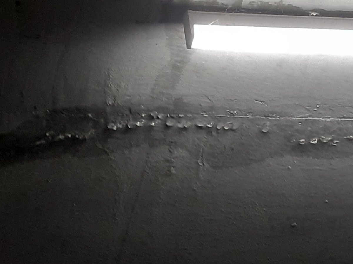 HarshilGos83990's tweet photo. @GodrejProp Very bad exp with @GodrejProp. Possession delayed by 2 yr, then ₹2–5L LUC charge or no possession. Post-handover:poor-quality tiles, leakages (top floor &amp; bathrooms), parking,reverse slope. Repeated complaints for 1 yr, no response. RERA 5-yr defect liability violated.Unreliable https://t.co/FB89h6QGB8