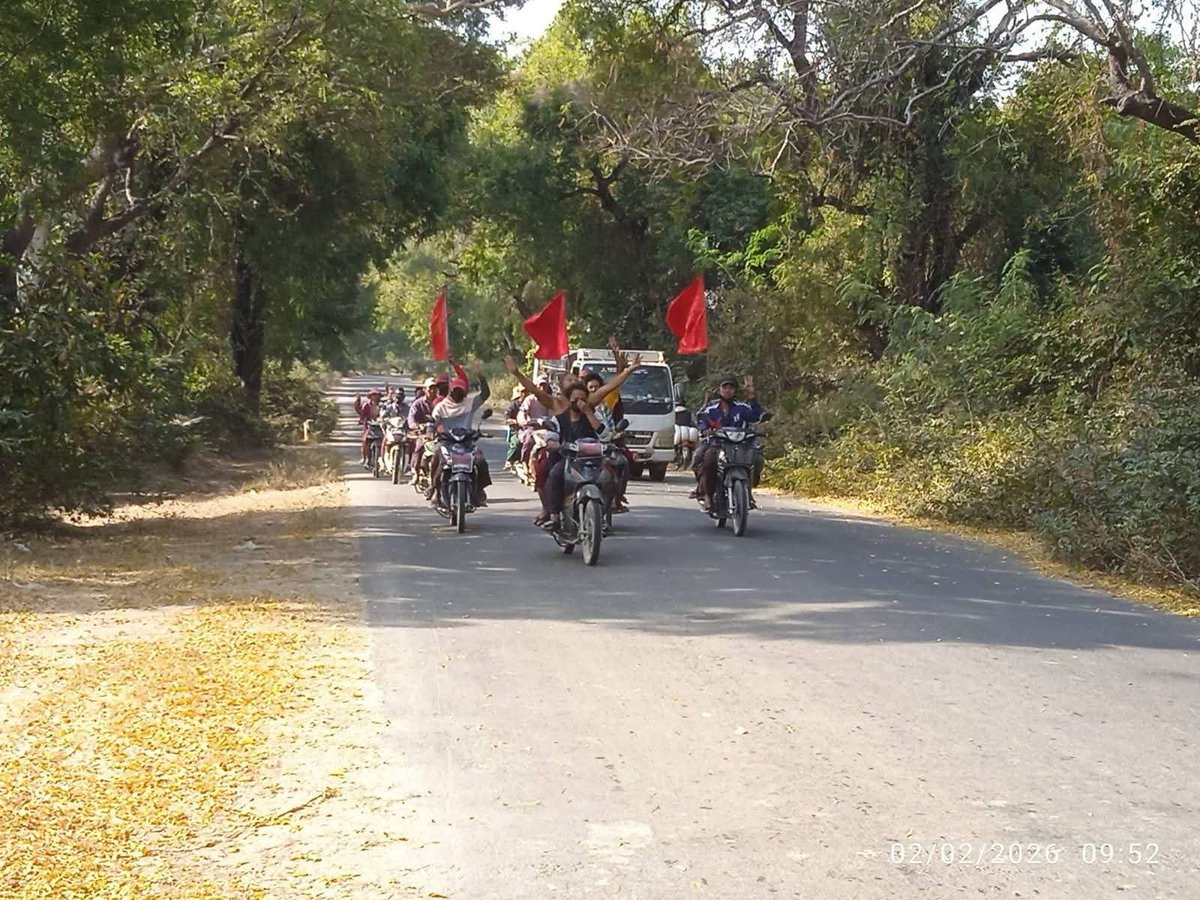 naingnaingaung tweet media