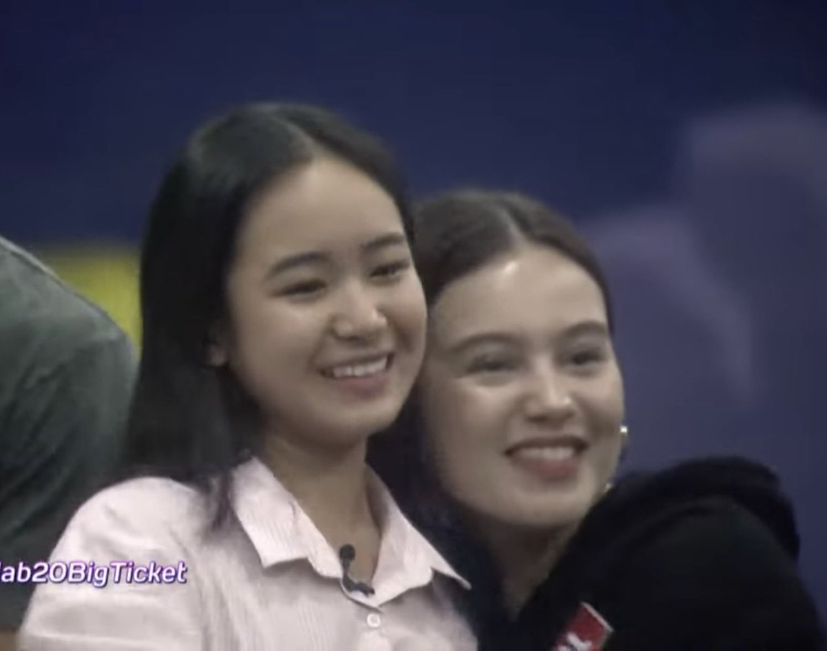 teamcapkrysofc_'s tweet image. congrats cap at mahigpit na yakap, tala 🫂