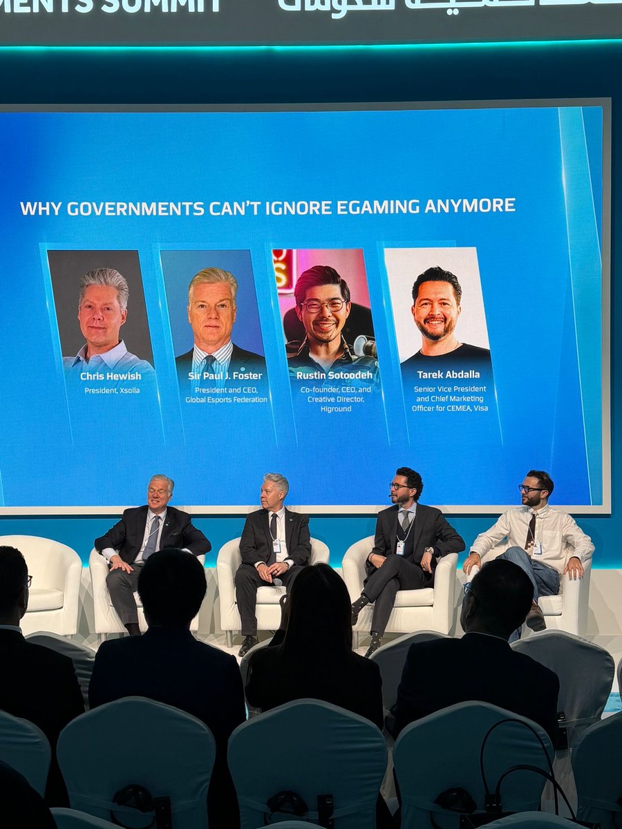 Rustin سیروس Sotoodeh tweet media