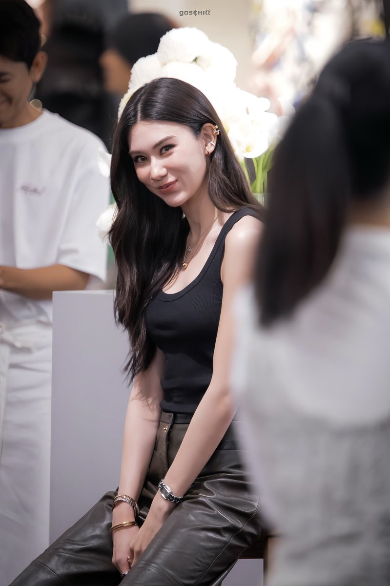 GasChill's tweet image. อย่าแสนดีมาก เดี๋ยวไปไหนไม่ได้ 🥺

LENAMIU COCO CRUSH CHANEL
#CHANELxLenaMiu
#lalinalena #ลีน่าลลินา