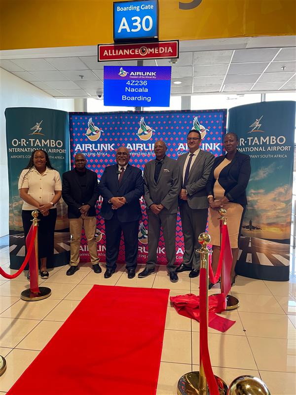 ortambo_int's tweet image. O.R. Tambo International Airport proudly celebrated @Fly_Airlink on the launch of its new direct route between Johannesburg and Nacala a significant milestone that strengthens regional connectivity between South Africa and Mozambique. 🌍✈️

#RouteLaunch #RegionalConnectivity