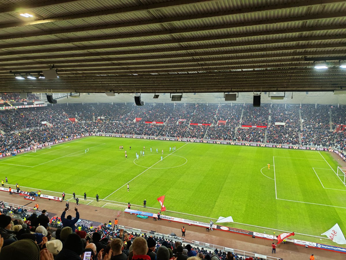 Narvalom1's tweet photo. @ThibothibPinot @DestinaceFotbal Sunderland-Burnley
02.02.26 - Stadium of light
3-0
Dernière étape, le Stadium of light des blacks cats. Forcément, un stade plus récent et moderne, mais une chouette expérience avec un match maîtrisé des blacks cats qui méritent largement leur place en PL. https://t.co/Uqfzouhvpl