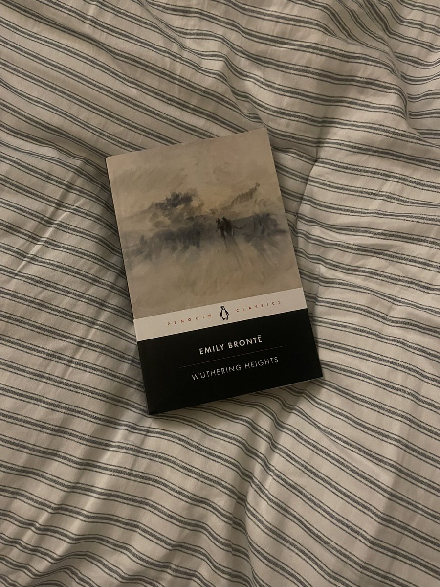 quinnsreads's tweet image. i'm going to be an informed and proper hater