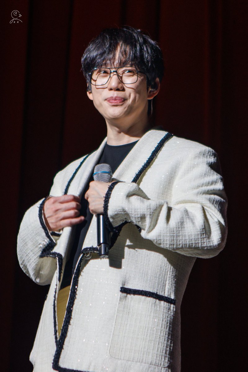 cxacxxa's tweet photo. 260131 @To_10CM

#10cm #권정열 #십센치 https://t.co/LWJcmQpJXs