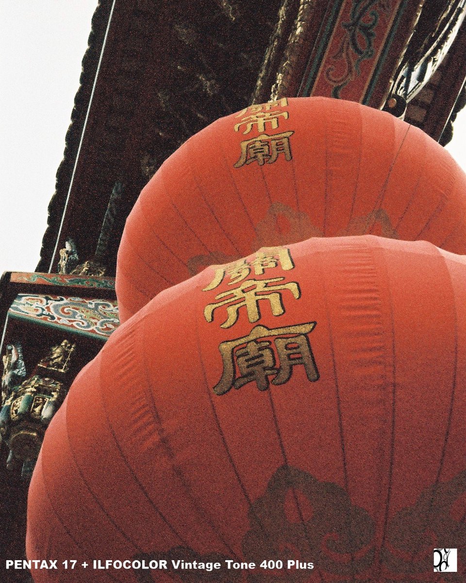 RATATATO's tweet photo. 横浜中華街
📷 PENTAX 17 #pentax17
🎞️ ILFOCOLOR Vintage Tone 400 Plus #ilfocolor https://t.co/2iBFCEMu8z