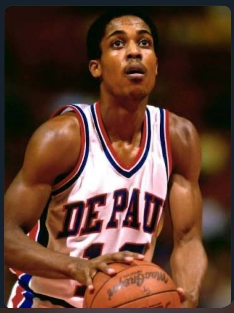 chibbs_1's tweet image. My guy @rod_strickland congratulations getting his jersey at DePaul University Retired 🙌 much love always ☺️