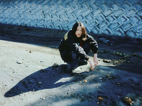 natalie_mu's tweet photo. 「BBA」とともに注目浴びた
ラッパーSonsi

Koshyプロデュース曲「OYJ」でデビュー
https://t.co/aMNoTTGyUy

#Sonsi #ラップスタア https://t.co/3QyXatE5J7
