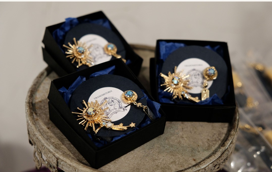 委託販売させて頂いておりました #魔法道具の収蔵室 無事に終了致しました。初の北海道での委託販売を経験させて頂き、北海道の方にお手に取って頂いたこと嬉しく思います。
ありがとうございました🙏