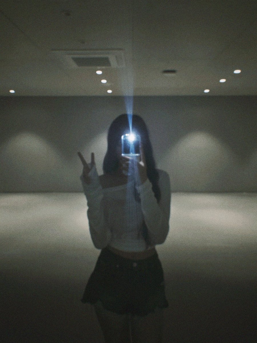 CARMENGLOBAL_'s tweet photo. [📸] 260203 #CARMEN Weverse Locked Update

"^-^"

— pass : 초코우유123

#CARMEN #카르멘 #カルメン #卡门
#Hearts2Hearts #하츠투하츠 #H2H https://t.co/Ld6mGBepox