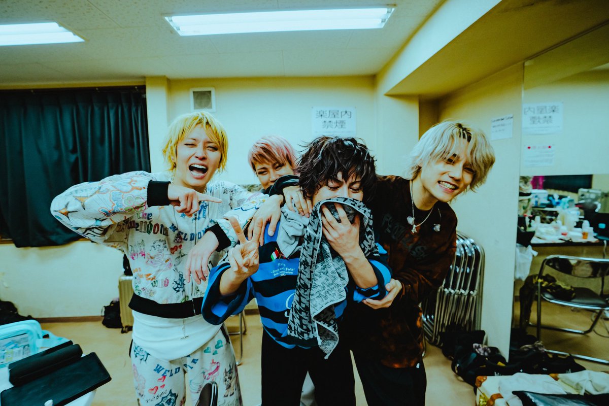 Furutatsu_tnt_b's tweet photo. T.N.T 1st LIVE TOUR『THE NEXT TRIGGER』
⁡
Day5 @福岡BEAT STATION
⁡
超楽しかった🥺ありがとう🥺
体調が悪くなったら直ぐに周りの人に教えてﾈ‼️
 
 #THENEXTTRIGGER https://t.co/niWFRE1fBD