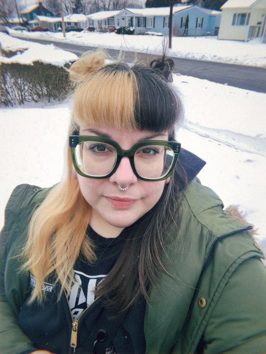 Stephanie tweet media