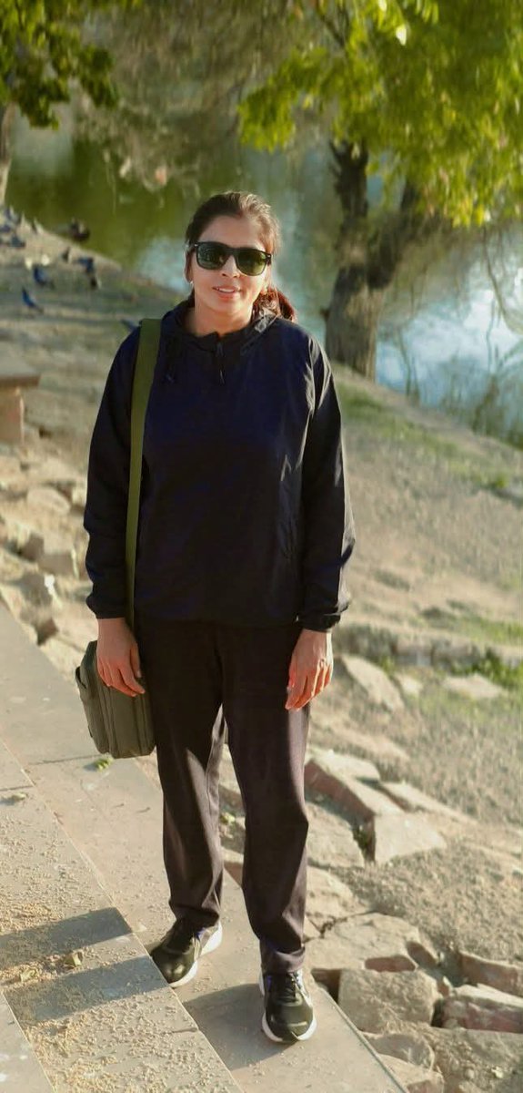 Kiran Saran77 tweet media