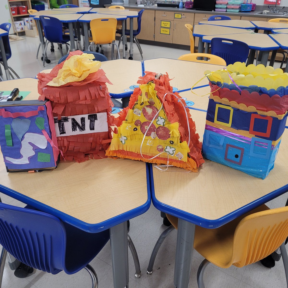 Mrs. Lanier tweet media