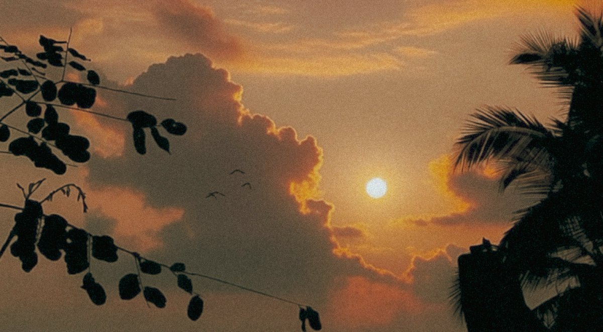 im_jithu_'s tweet image. 