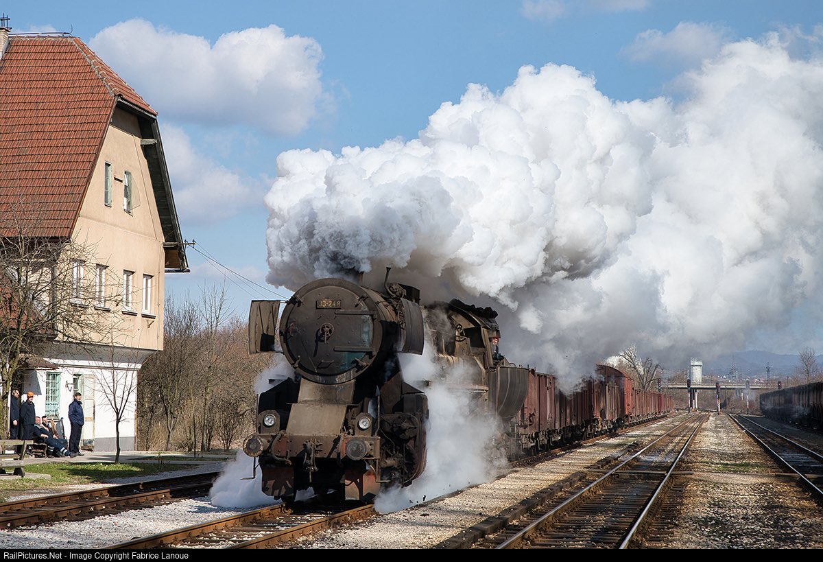 pics_train's tweet photo. Steam 2-10-0

Location: Bosanska Poljana, Bosnia and Herzegovina

Locomotive #: 33-248

Photo Date: February 14, 2024
￼
By: Fabrice Lanoue

#trains https://t.co/fqAhaGUeRe