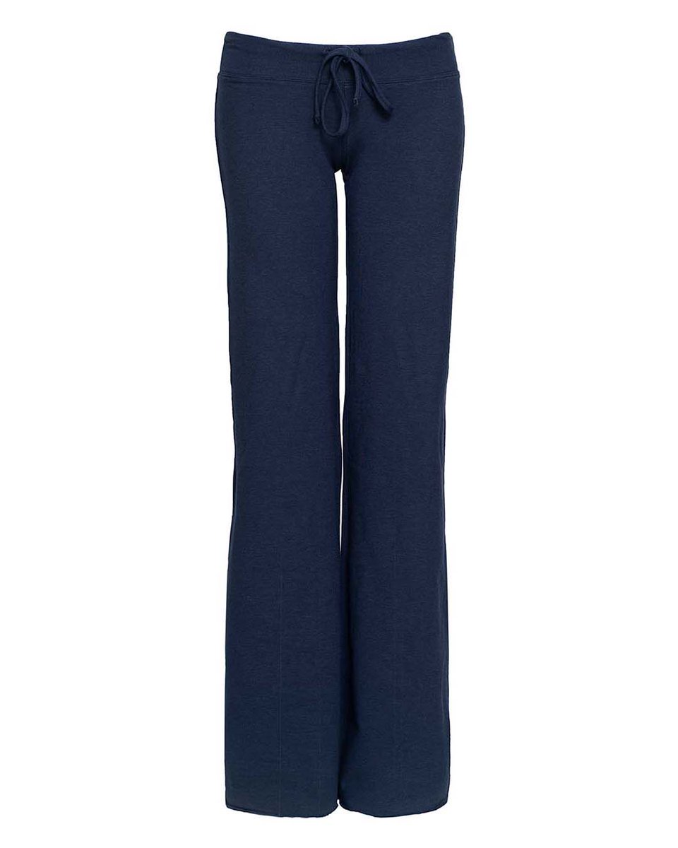 The Eco Low Rise Wide Leg Drawstring Yoga Pant is on fire this month, our best seller so far this year! Made from non toxic tencel and organic cotton.
shop.publicmyth.com/products/eco-f…
#ecofriendly #yogapants #nontoxic #sustainable #sustainablefashion #organiccotton #Loungwear