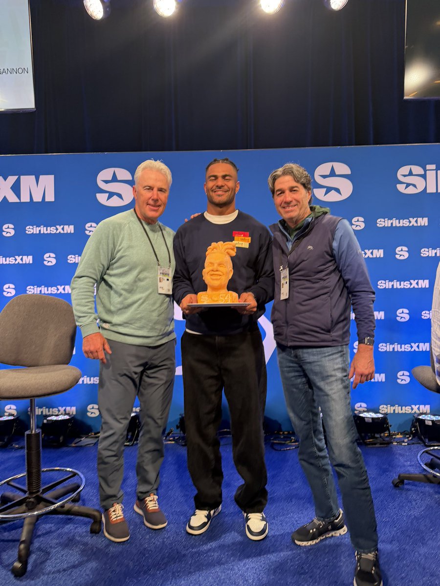 Bruce Murray tweet media