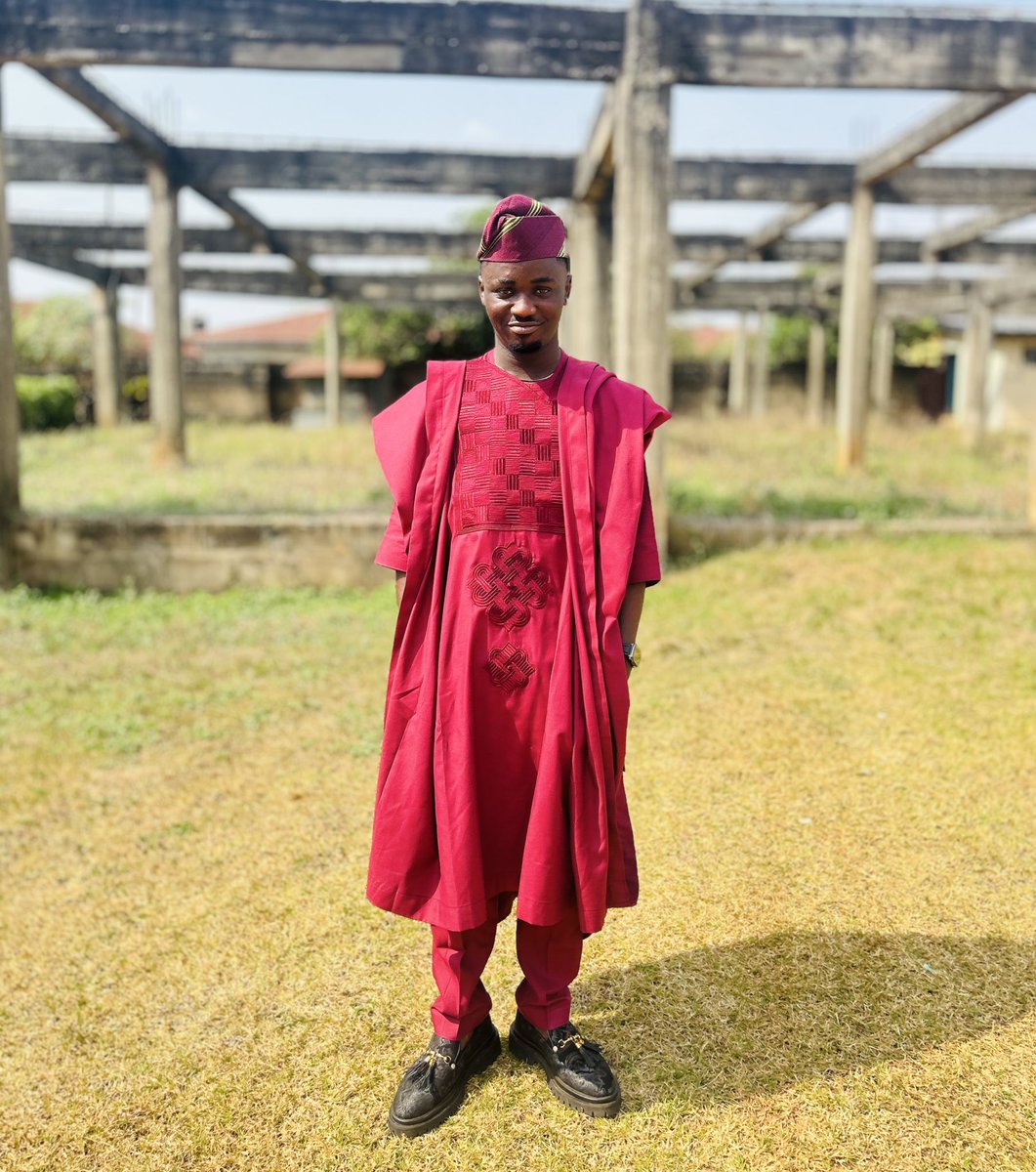 SOnibata's tweet photo. Worn with confidence.
Ọláṣọ̀kan comes alive when it’s on the move — bold, refined, and unmistakably premium.

Thank you for stepping out in Subomi Onibata.🙏🏽🫶🏽

#subomionibata #subomionibatamen #handmade #shoes #fyp https://t.co/xCkaPHKD8i