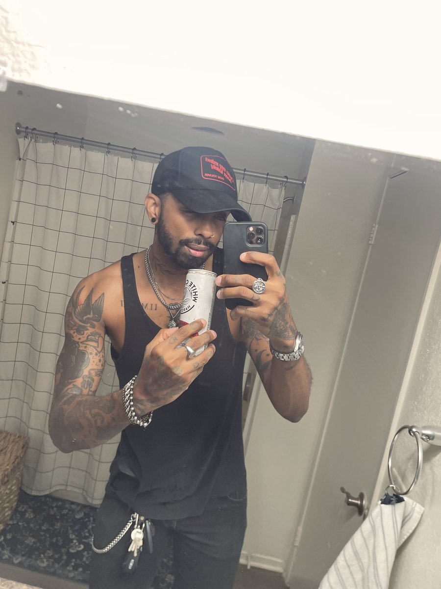 Jon Benward tweet media