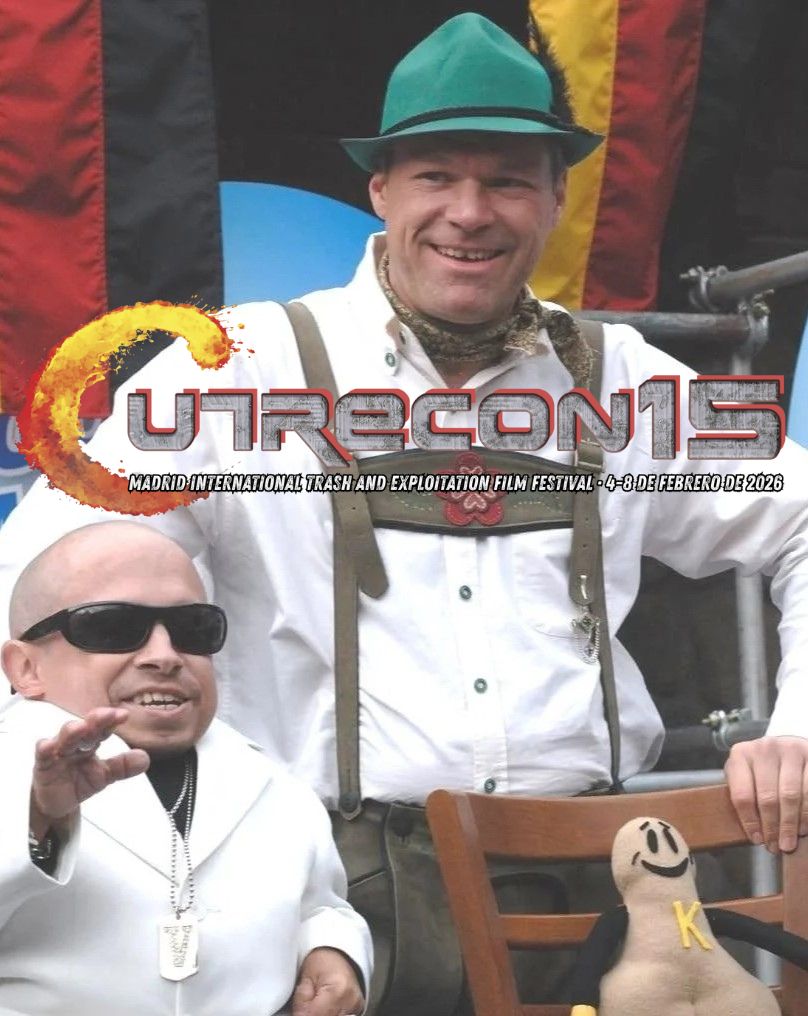 Cucada de imagen para despedirnos por hoy, que mañana arrancamos y hay que descansar: UWE BOLL y VERNE TROYER sonrientes, felices, contentos. De POSTAL. ¿Lo pilláis, eh? ¿EH? Sábado, 7 de febrero, sólo (obvio) en #CutreCon XV.

ENTRADAS: mk2palaciodehielo.es/es/detalles/59…