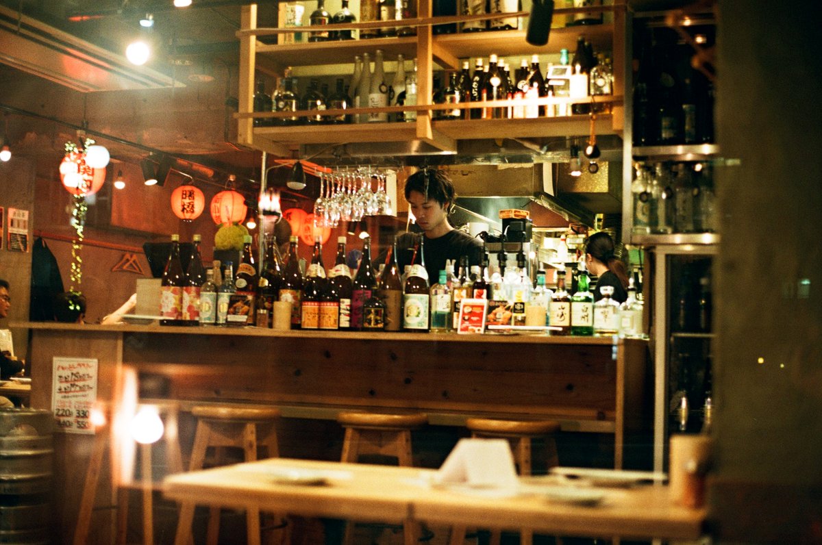 kaminariO8ji's tweet photo. OLYMPUS OM-1
紛うこと無き名品。
輝けるフィルム一眼レフカメラ
#愛用カメラを画像付きで布教する
#Olympus #om_1 #フィルムカメラ https://t.co/lUU1wiBCmP