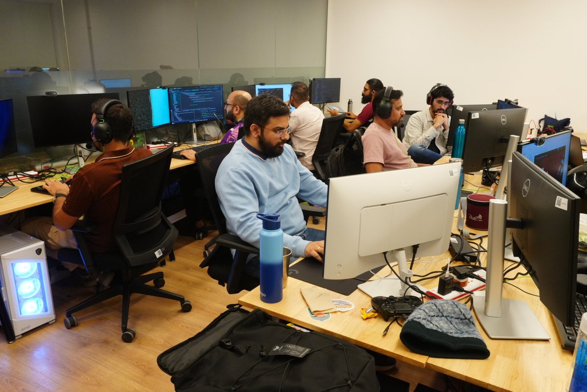 TaraGamingLtd's tweet photo. This space once had just 2 people, a couple of chairs, and big โletโs make gamesโ energy.
Fast forward to today: dozens of people, ideas taking shape on screen, and even more passion.
Safe to sayโฆ weโve levelled up. ๐ฎ
#TaraGaming #PuneStudio #GameDevIndia #MadeInIndia #TheAgeofBhaarat