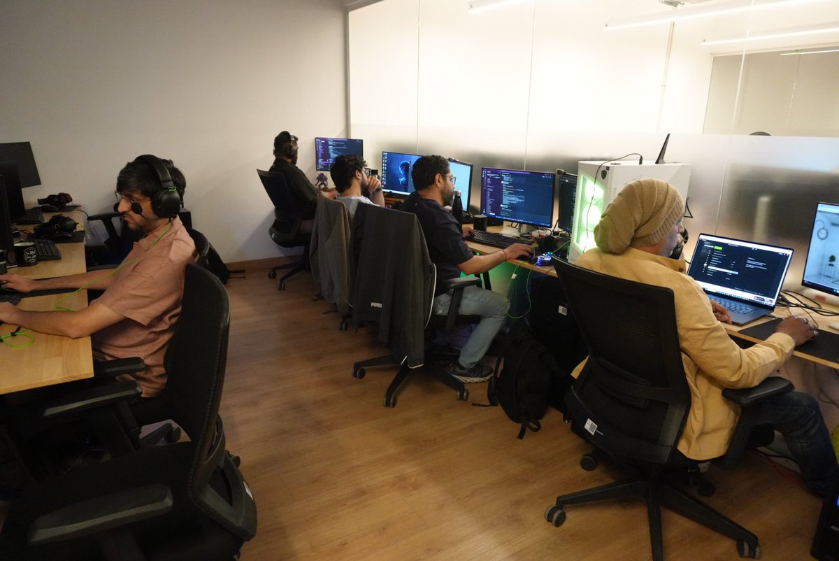 TaraGamingLtd's tweet photo. This space once had just 2 people, a couple of chairs, and big โletโs make gamesโ energy.
Fast forward to today: dozens of people, ideas taking shape on screen, and even more passion.
Safe to sayโฆ weโve levelled up. ๐ฎ
#TaraGaming #PuneStudio #GameDevIndia #MadeInIndia #TheAgeofBhaarat