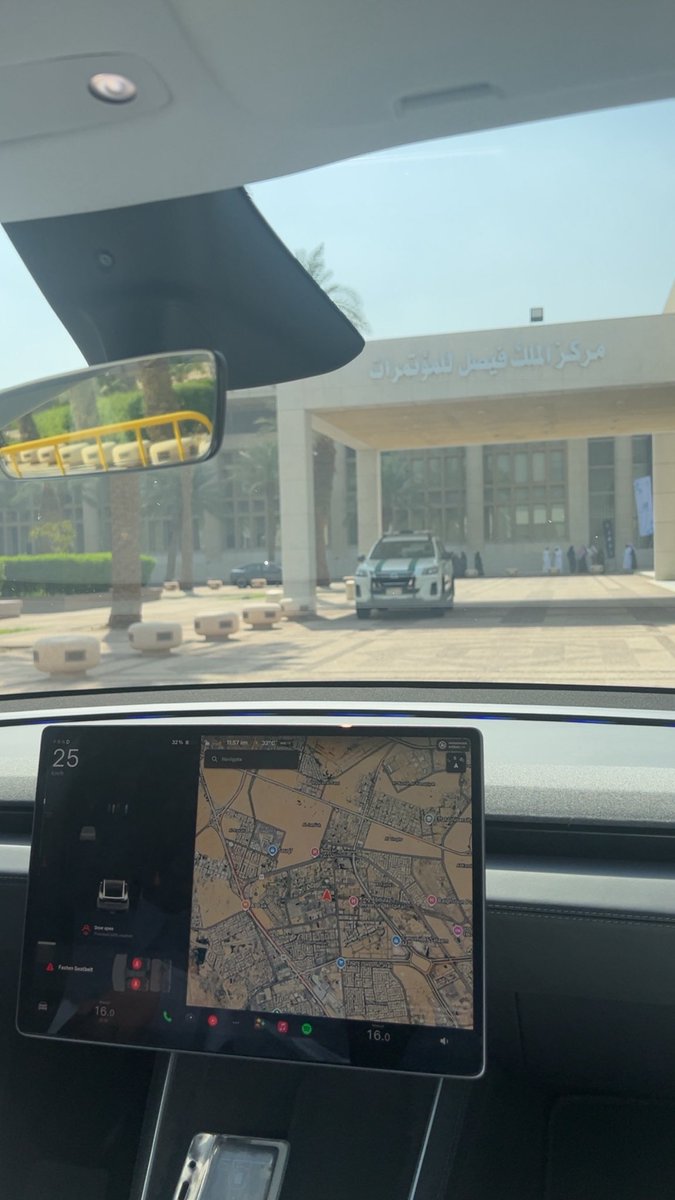 lixyad's tweet photo. حضرت اليوم الهندسي والمعماري 2026 في الجامعة 🙌 
استمتعت بالأجواء وبالمشاريع والإبداعات المعروضة ، تجربة رائعة وسعيد إني كنت جزء منها .
#اليوم_الهندسي_والعمراني_٢٠٢٦ https://t.co/gUNxpHUeMv
