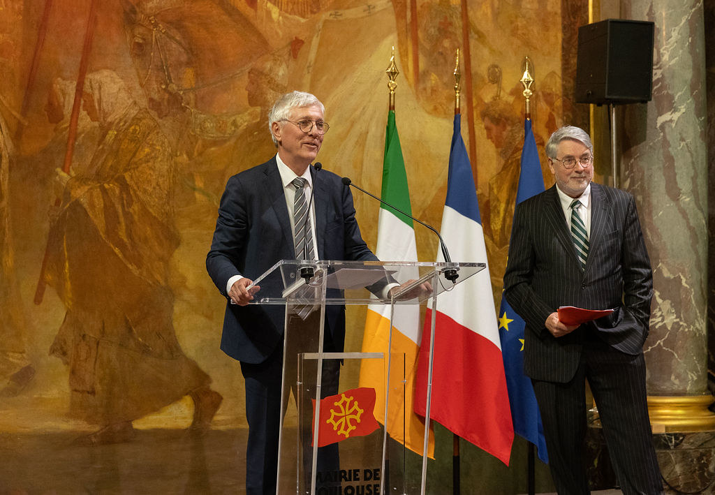 Irish Embassy Paris tweet media