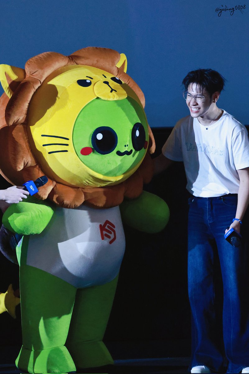 Yesung0808's tweet photo. 260203

HR X KRISTSINGTO KINGMAN 

#SFxKristSingtoSingChimonKingman
#SingtoPrachaya #สมุนจ้าวป่า #KINGMAN https://t.co/OKjDw0WfMe