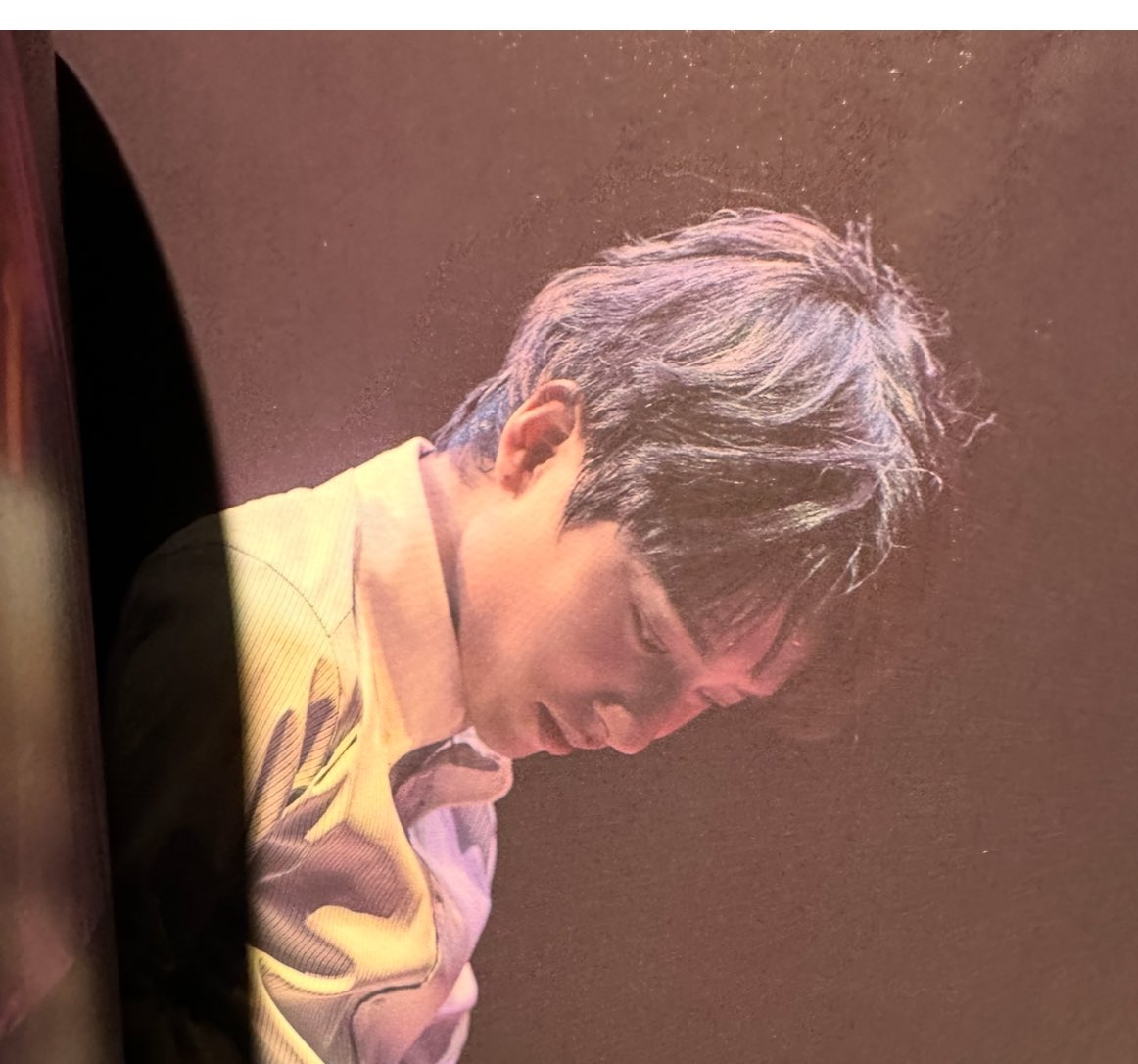 Starryserenade's tweet photo. 휘학1 보고 싶다 https://t.co/tPiyzSeeQP