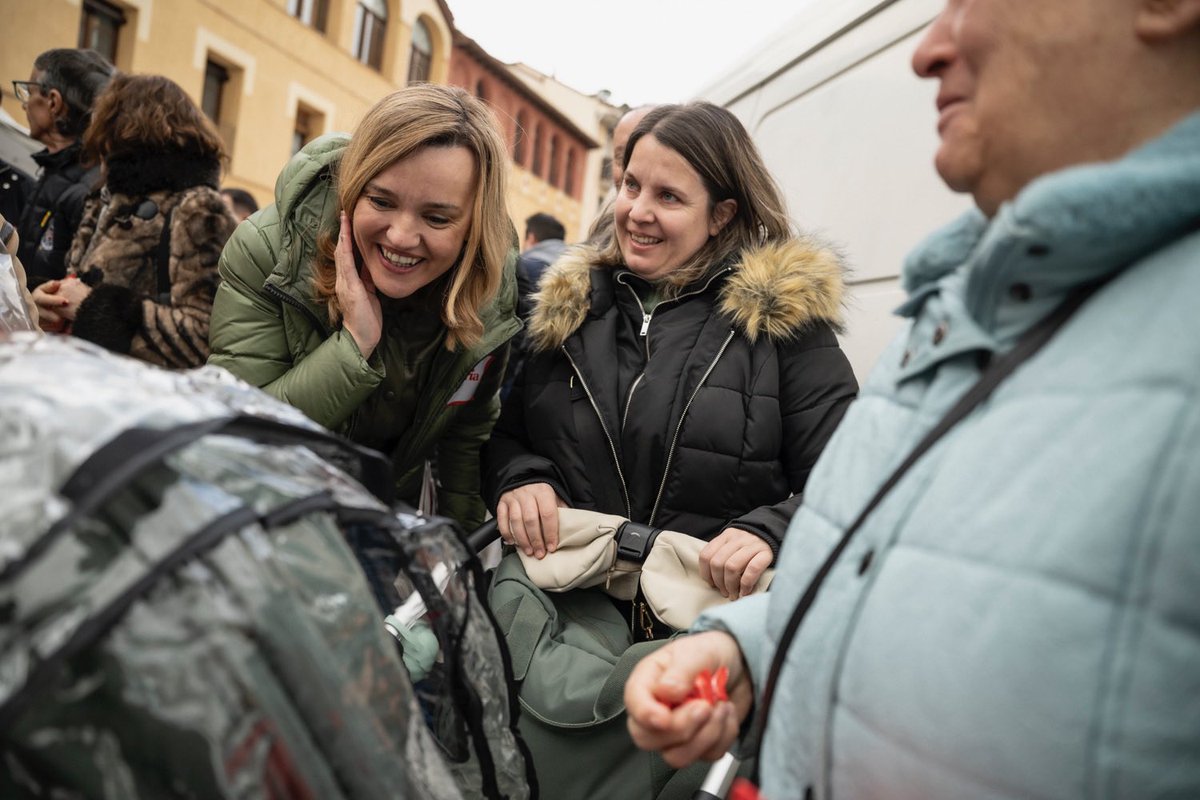 Mi compromiso es con la gente: que los vecinos de Munébrega, Aniñón, Ateca, Ariza u otro lugar de la comarca, puedan acudir a sus citas médicas en un transporte gratuito, y que tengan un servicio de calidad.

A la despoblación se la frena con más derechos en los pueblos.