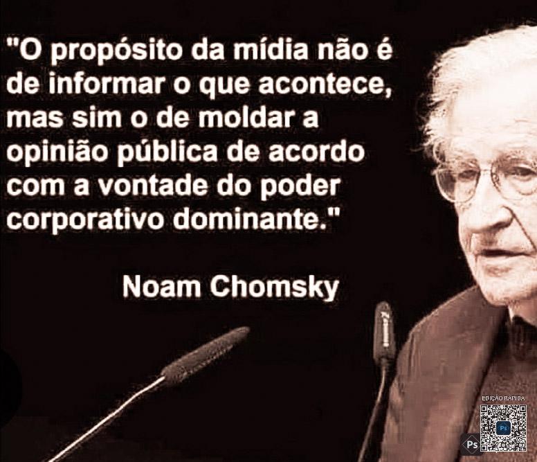 <a href="/KriskaCarvalho/">Kriska Pimentinha</a>