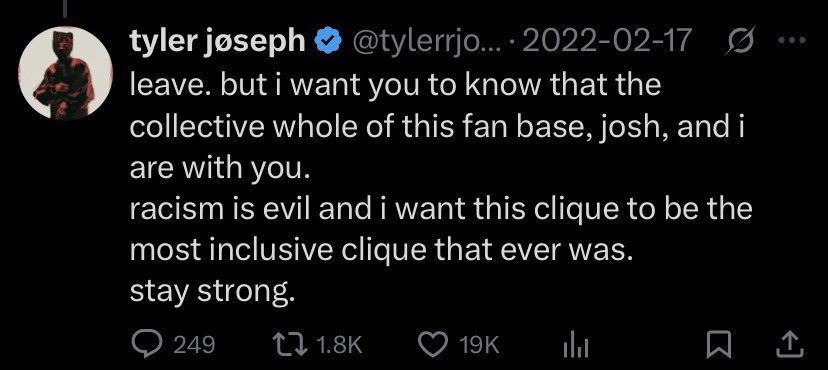 Jwduerk's tweet photo. @Tyler_yoseph You’re being so hateful. Why are you even a part of this fandom if you have so much hate inside https://t.co/gUxdjjVqa1