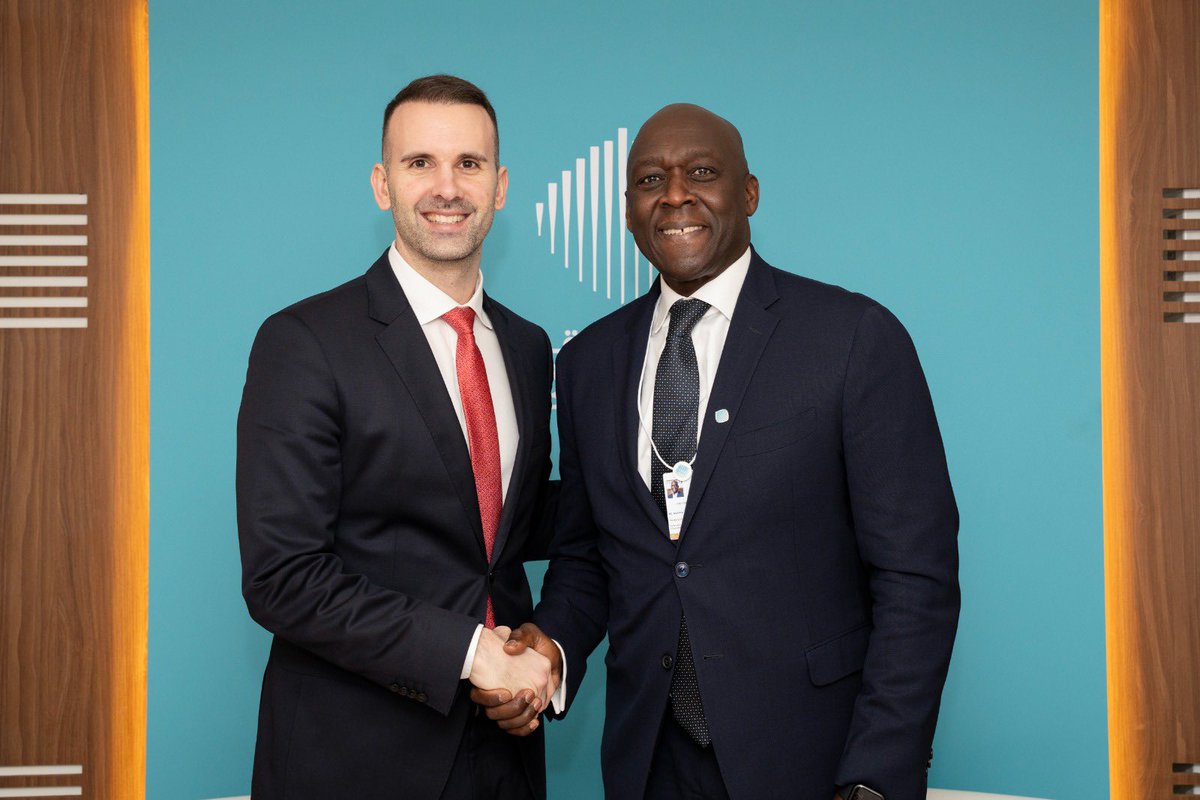 Diop_IFC's tweet image. Met H.E. @MickeySpajic of #Montenegro to deepen our partnership and discuss how @IFC_org can help mobilize private capital for ports, airports, and energy to support the country’s growth.
