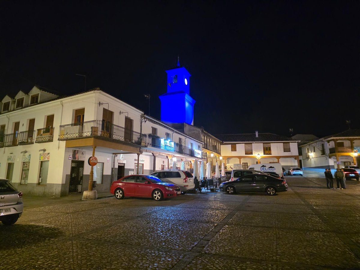Por el #DíaMundialContraelCáncer, que se conmemora cada 4 de febrero, la Torre del Reloj se iluminará de azul para visibilizar que es el cáncer es el problema sociosanitario más importante del mundo y para impulsar la investigación y la atención a las personas que lo padecen.
