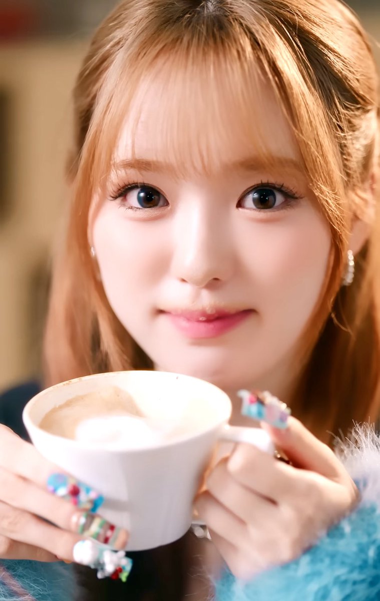 リオちゃん誕生日おめでとう‼️🩵 リオちゃんがくれたサインボール大切