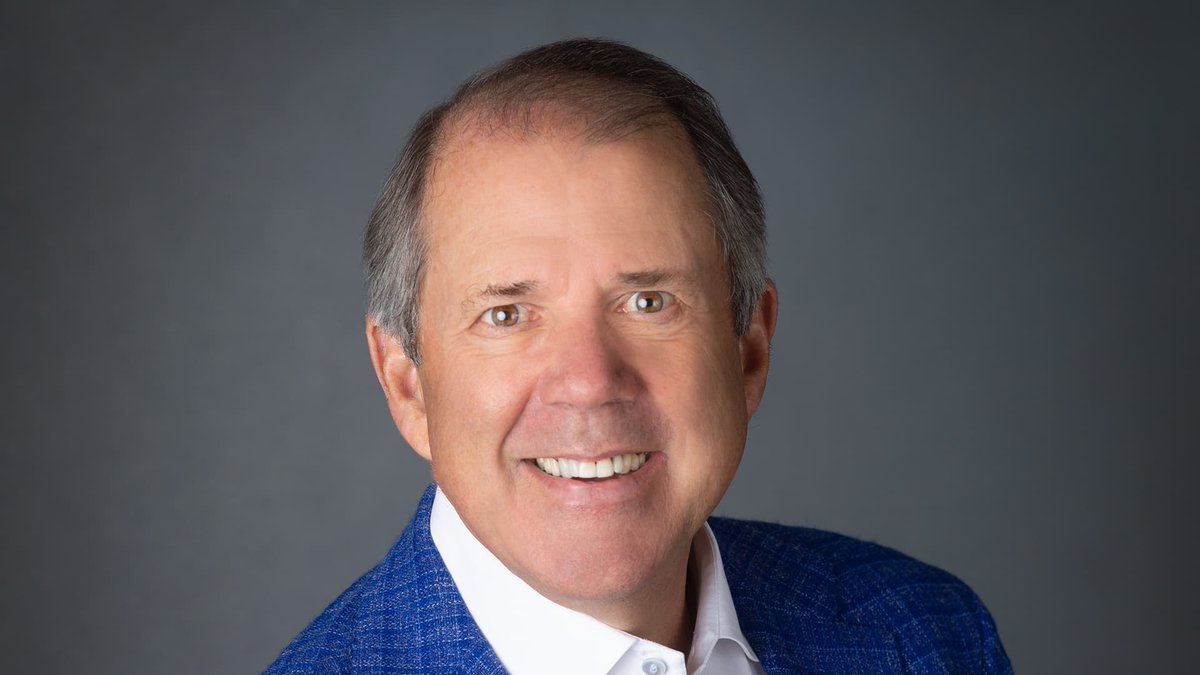 DustinMPeyser's tweet image. Camden CEO on why he’s seeing ‘huge’ investor demand for apartment buildings dlvr.it/TQkcP1 👉 Reveal Your ROI bit.ly/MyHomeAI 👈 #RealEstate #MultifamilyHousing #Investment #ApartmentInvestment #HousingMarket