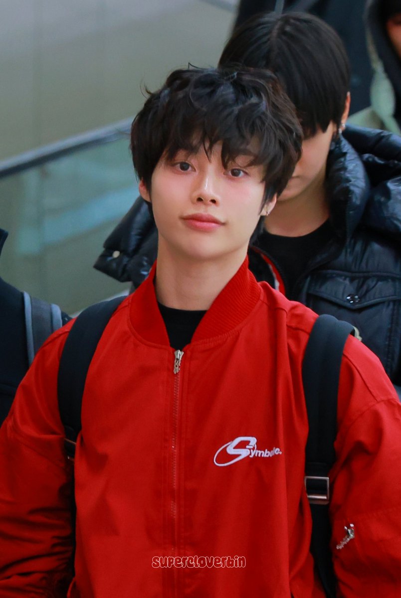 SuperCloverBin tweet media