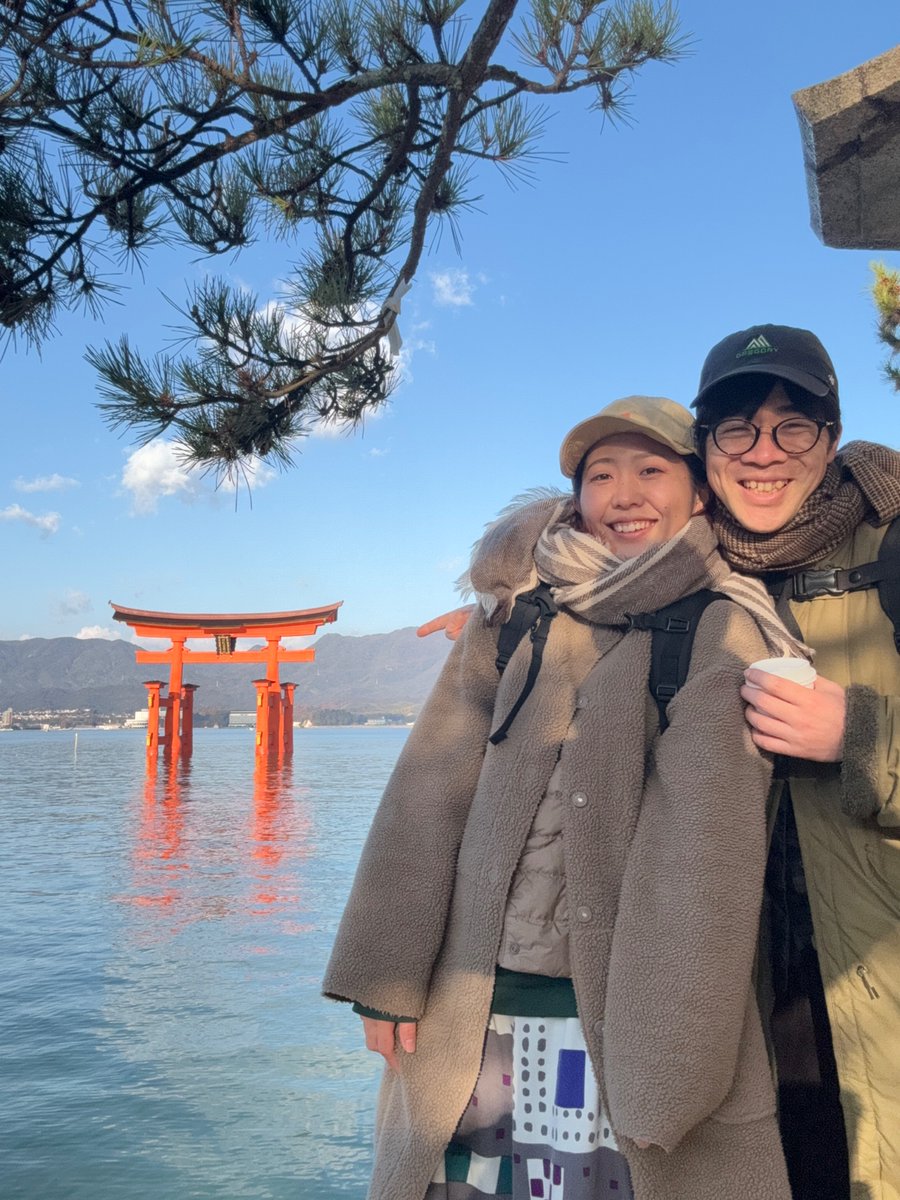 ー  お知らせ💍＊°  ー

わたくしごとではございますが、昨年入籍いたしました🌸今後ともあたたかく見守っていただけると幸いです。

お芝居に音楽に、これからも表現を通じていろんな方の心になにか素敵なものをお届けできるよう頑張ります！

どうぞよろしくお願いいたします。

森原彩夏(KARU)