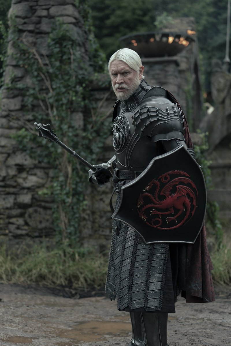 housethedragons's tweet image. 🚨 Maekar Targaryen em nova imagem oficial do 4º episódio de 'O Cavaleiro dos Sete Reinos'. 

Estreia nesta sexta-feira (06), às 5h da manhã (BRT).