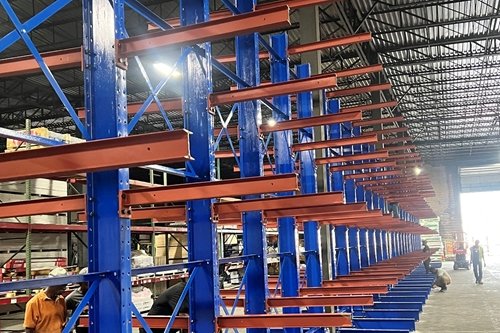amsurplusinc's tweet image. Used AND New Heavy-Duty Cantilever Rack available for any and all storing needs!
 Learn more: americansurplus.com/new-and-used-e…

#ASI #Heavyduty #racking #cantileverrack #newproduct #usedproduct #warehouseequipment