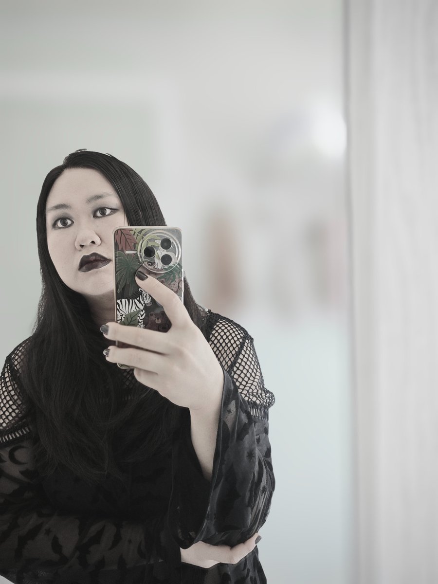 zouaiyang's tweet photo. 🦇 https://t.co/97qeN6eqQx