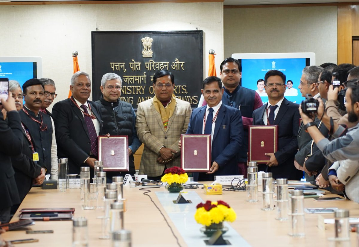 NewsTanksVoiceofSea tweet media