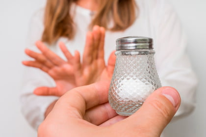 🧂🥗 Un estudi de l’<a href="/icscat/">ICS. Generalitat</a> a la Catalunya Central premiat per la @CAMFIC alerta sobre el consum de la sal oculta en la dieta.
L’estudi parteix d’un fet conegut, però infravalorat: el 75% del consum de sal prové d’aliments processats.

🔎 ics.gencat.cat/ca/Ciutadania/…