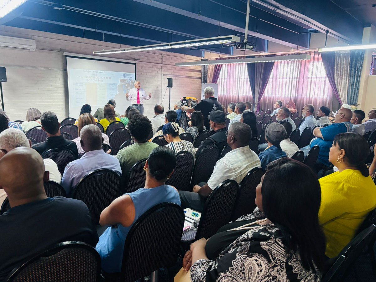 Ismail Teladia tweet media