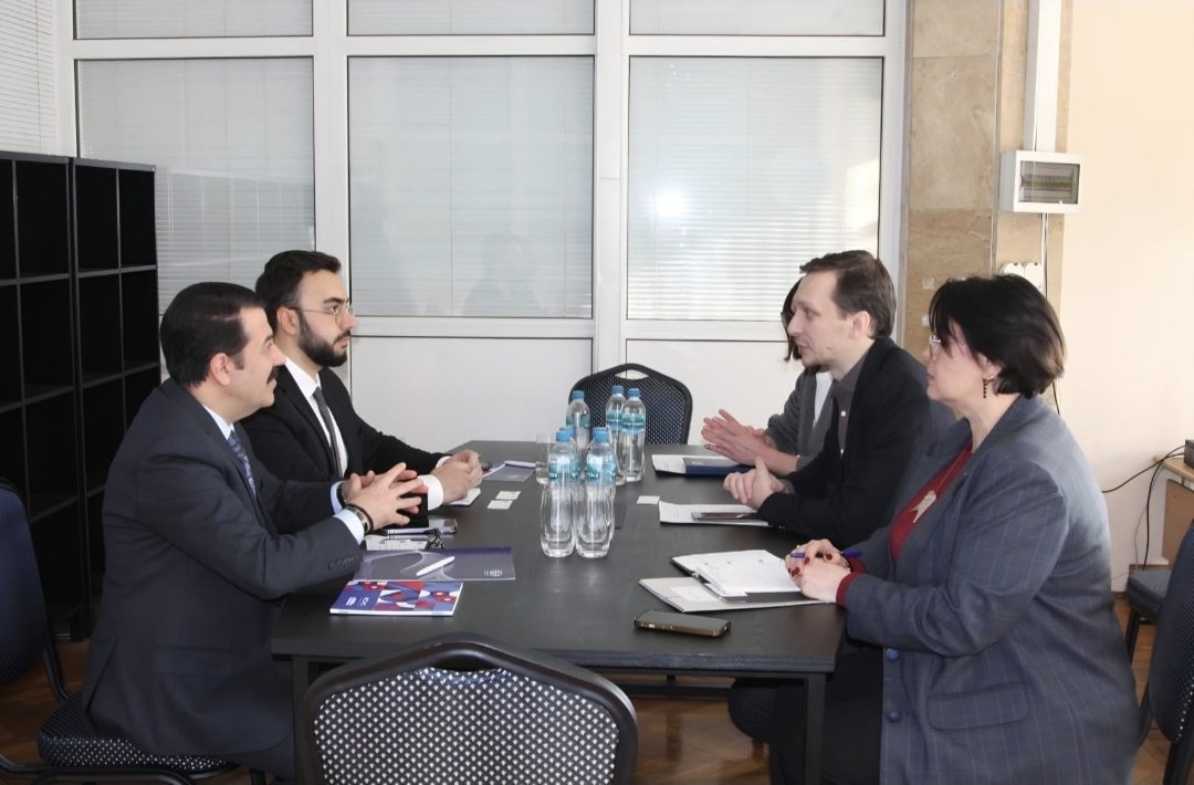 DrAhmetGok's tweet photo. Moskova Devlet Uluslararası İlişkiler Enstitüsü (MGIMO)'da Üniversite Yönetimi ile biraraya geldik ve MGIMO ile Türkiye’deki eğitim kurumları arasındaki işbirliği imkanlarının değerlendirildiği faydalı bir toplantı gerçekleştirdik. 

Bize bu güzel üniversite ile ilgili bilgi veren ve Türk Üniversiteleri ile işbirliğine isteklerini ifade eden MGIMO Uluslararası İlişkilerden Sorumlu Rektör Yardımcısı Sayın Vyacheslav V. Sutyrin beyefendiye, MGIMO Uluslararası Ofisi Başkan Yardımcısı Sayın Elena Y. Timofeeva hanımefendiye ve Uluslararası Ofis PR Uzmanı Sayın Daria D. Chentsova hanımefendiye ilgilerinden ve nezaketlerinden dolayı teşekkür ediyorum.