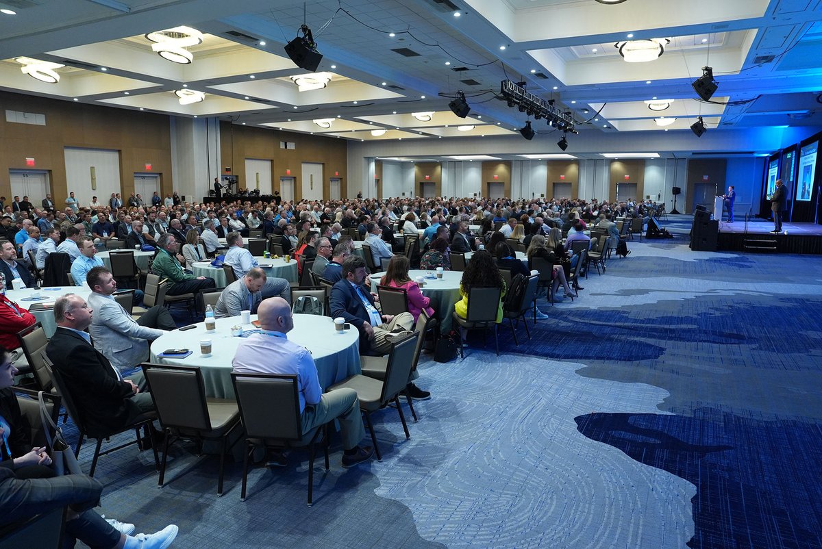 FoodShippers's tweet photo. Heading to Orlando, FL for the annual #FoodShippersOfAmerica Conference March 1-3?

👉Planning ahead makes all the difference. Here’s how to make the most of your #FSA2026 experience: https://t.co/QKoTaweWqM

#foodshippers #foodlogistics #foodchain #supplychain https://t.co/rALfDg26bT